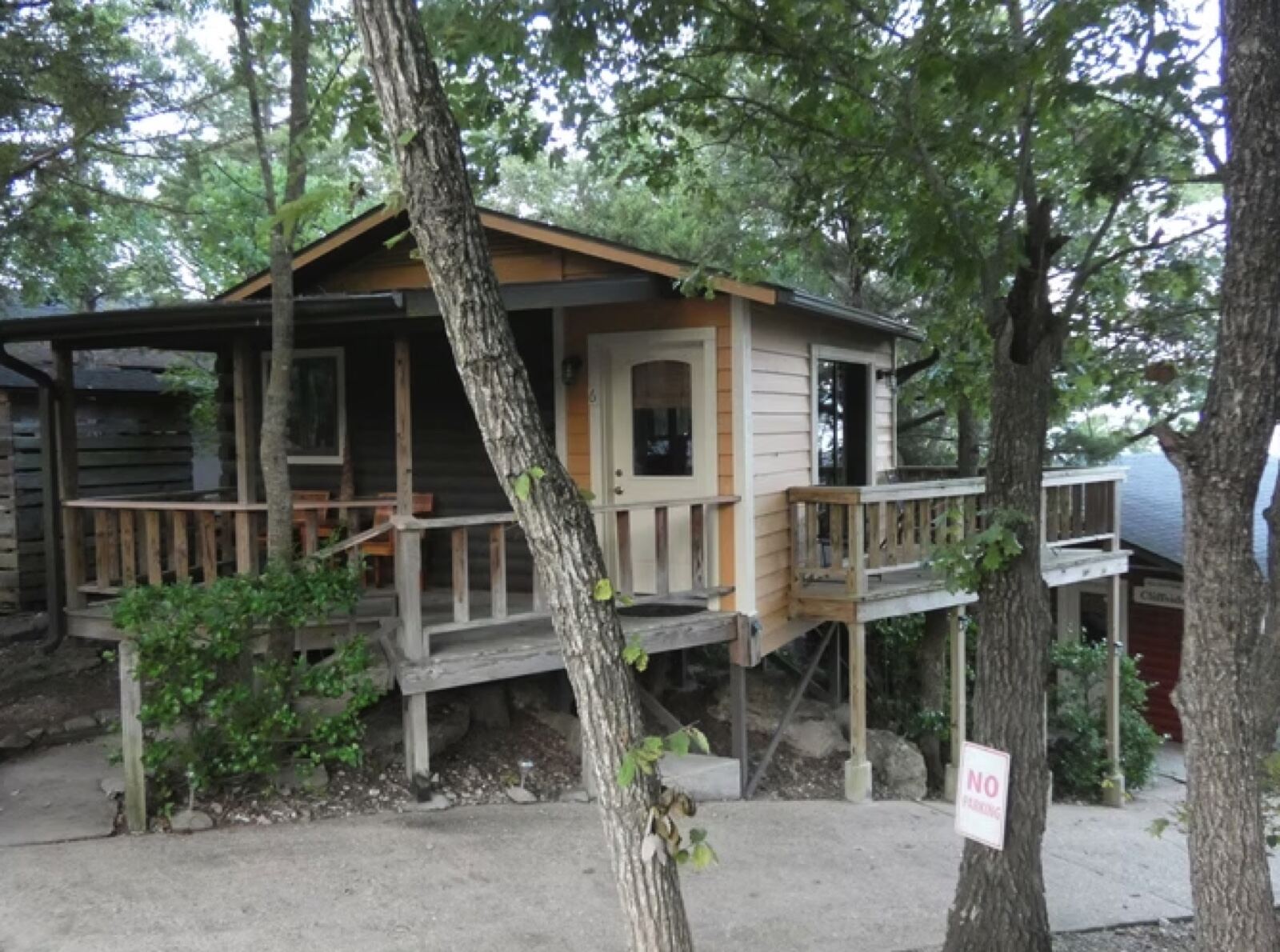 Sunset Cabin at White River Cabins